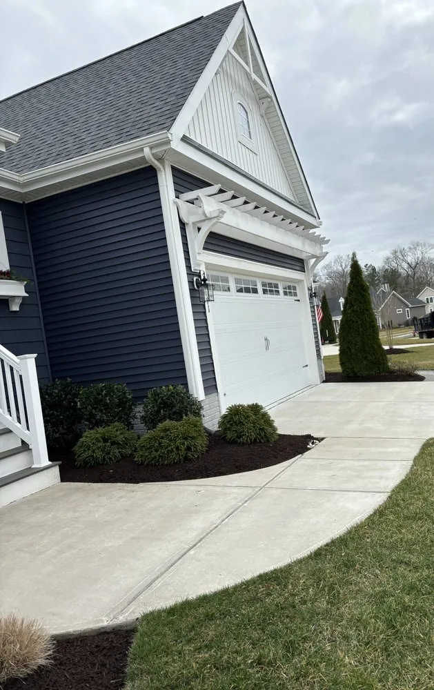 Expert yard cleanup service for outdoor upgrades in Georgetown, DE by Morente landscaping