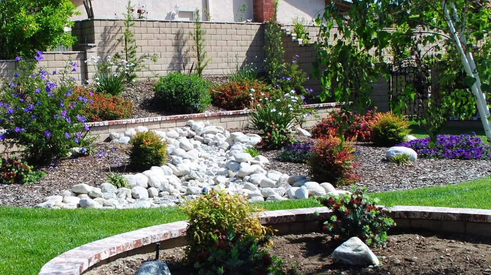 Affordable yard maintenance near you in Covina, CA by Morgan Landscaping