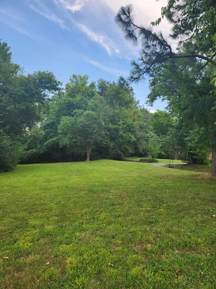 Top-rated residential landscaping for year-round maintenance in Dayton, TN by Morgan Lawn Care