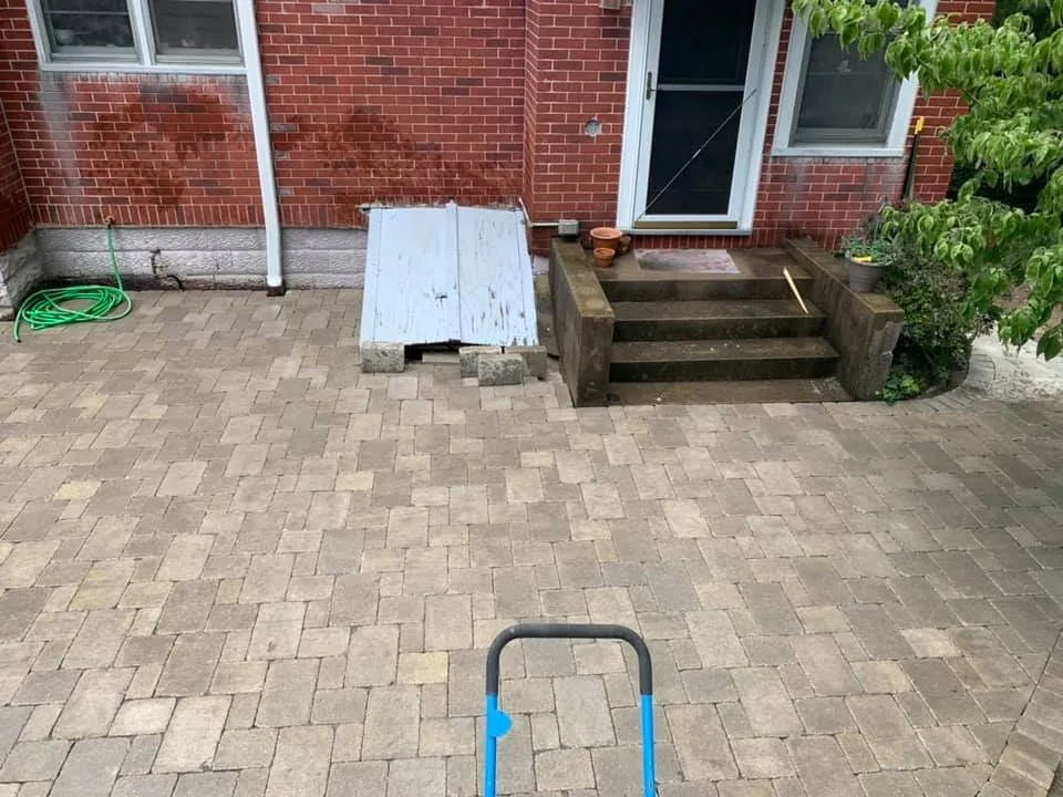 Custom lawn care service in Cincinnati, OH - Morgan's Creative Spaces