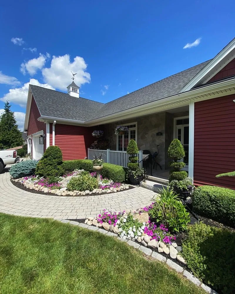 Top-rated lawn mowing service with custom design in South Glastonbury, CT by Morgan’s Landscaping