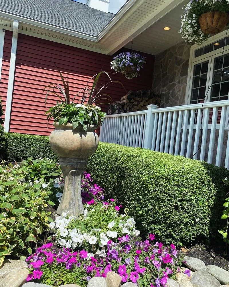 Expert garden landscaping in South Glastonbury, CT - Morgan’s Landscaping