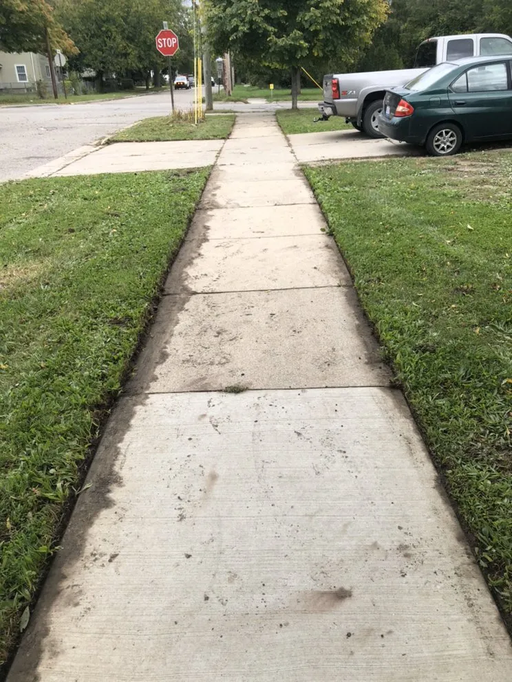 Custom landscape design for beautiful yards in Royal Oak, MI by Morgan’s Lawn & Landscape