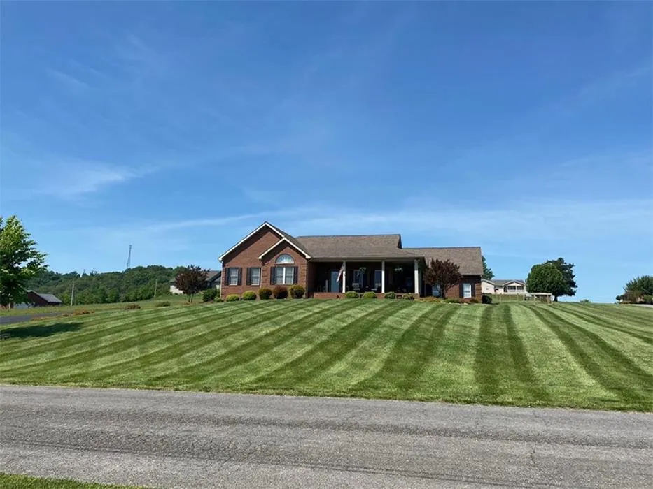 Professional lawn care service in Rutledge, TN by Morgan’s Property Maintenance