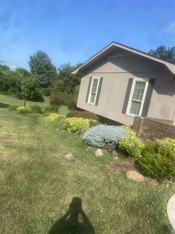 Reliable landscape installation for beautiful yards across Rutledge, TN - Morgan’s Property Maintenance