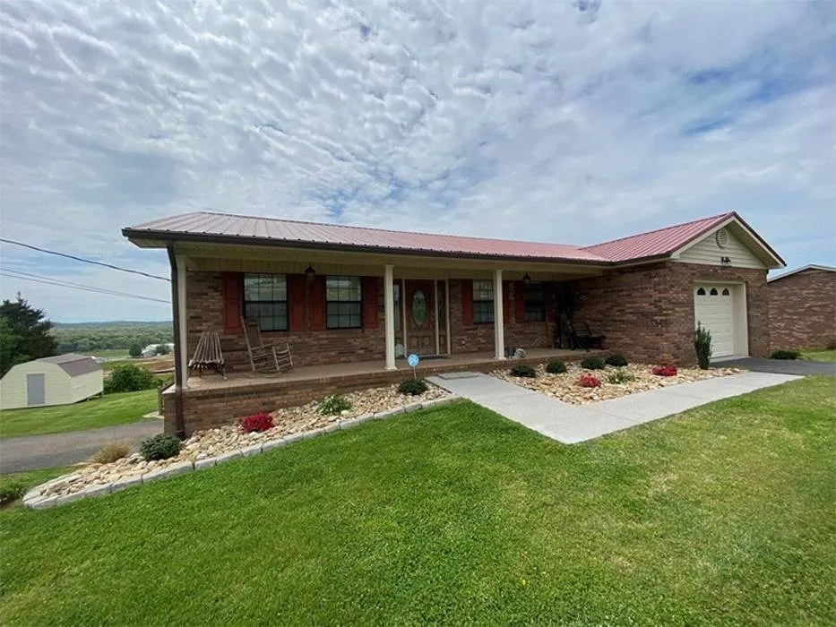 Reliable yard maintenance in Rutledge, TN by Morgan’s Property Maintenance