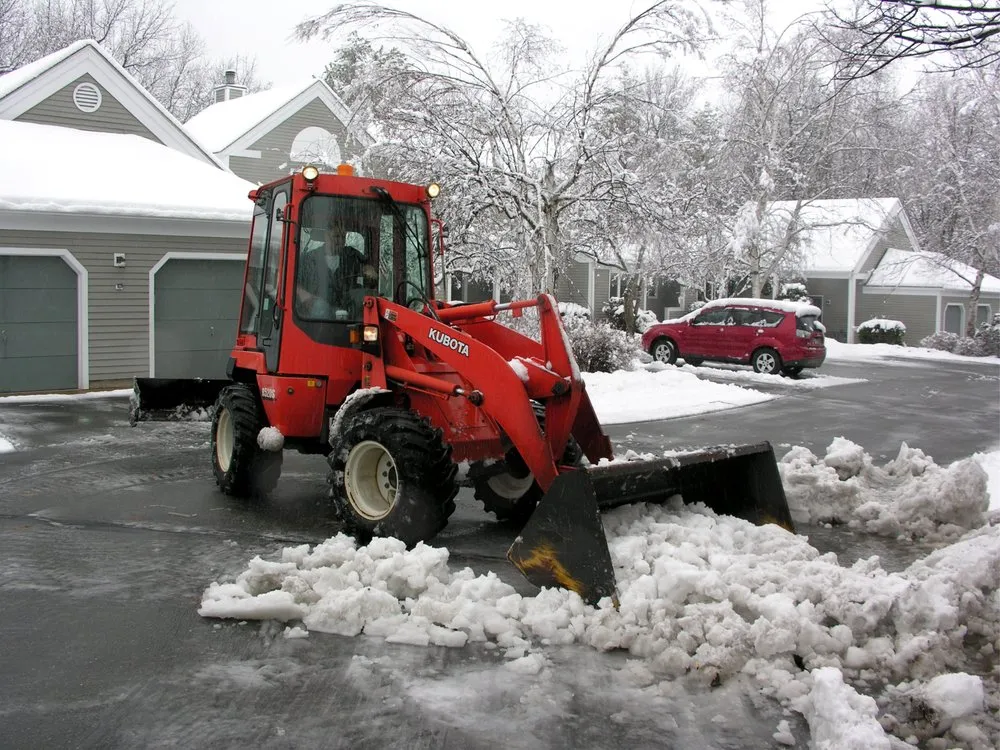 Affordable yard maintenance with custom design across Hollis, NH - Morin's Landscaping
