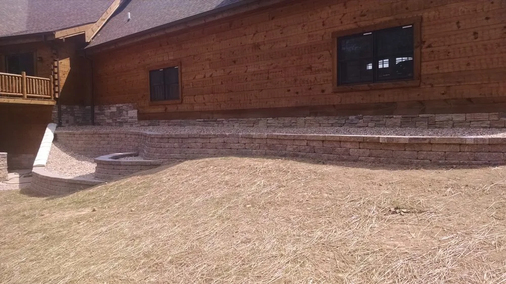 Professional garden landscaping in North Vernon, IN by Morin's Landscaping