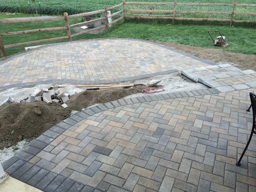 Local garden landscaping in Toledo, OH by Moritz Landscape