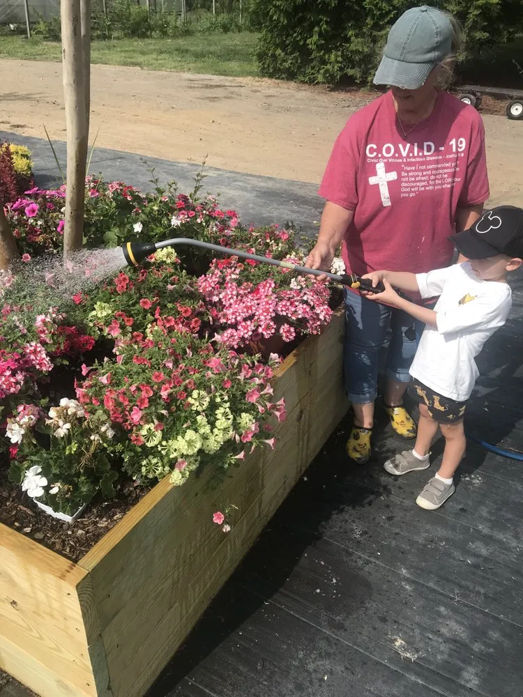 Custom landscape installation experts serving Reisterstown, MD - Morning Star Farm & Nursery