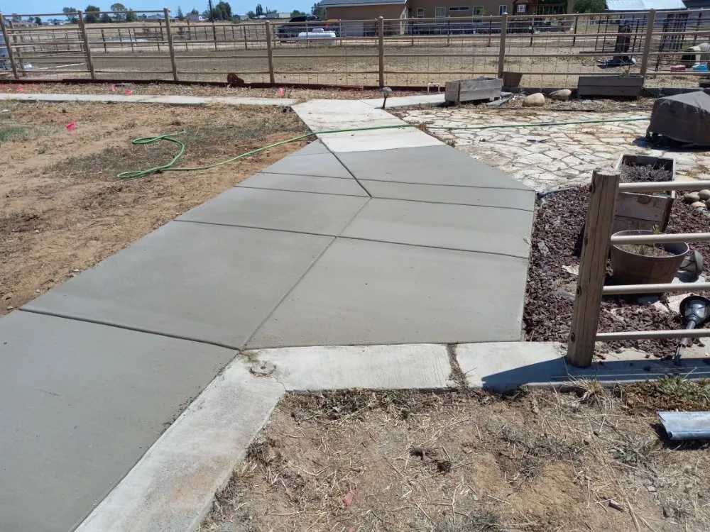 Local garden landscaping for year-round maintenance across Fresno, CA - Morning Sun Landscape Construction