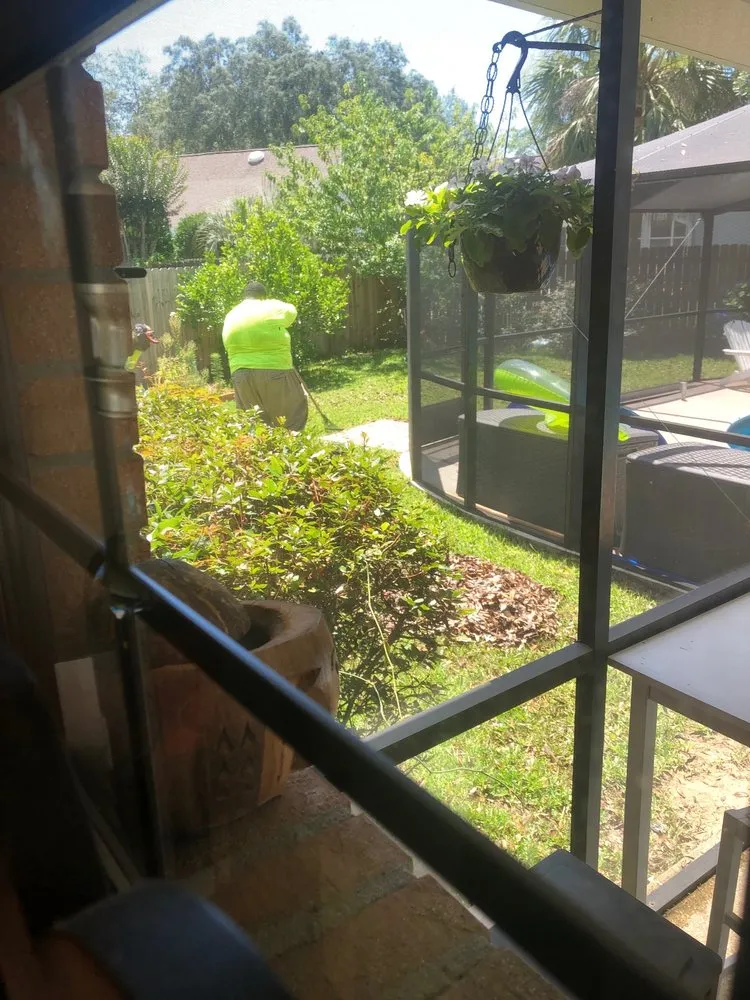 Affordable landscaping services in Pensacola, FL - Morris & Morris Landscaping