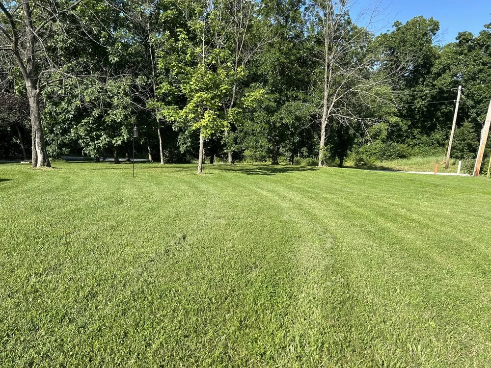 Reliable garden landscaping experts serving Hallsville, MO - Morris Lawn & Farm