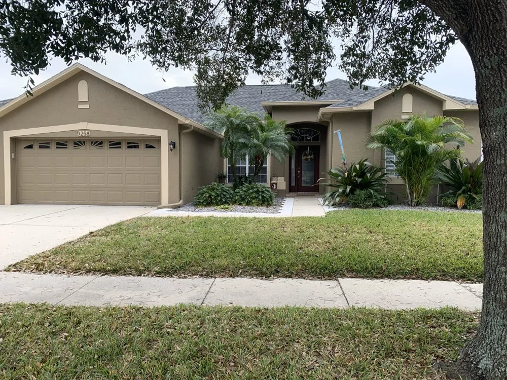 Expert residential landscaping in PLANT CITY, FL by MORRIS LAWN CARE MORE