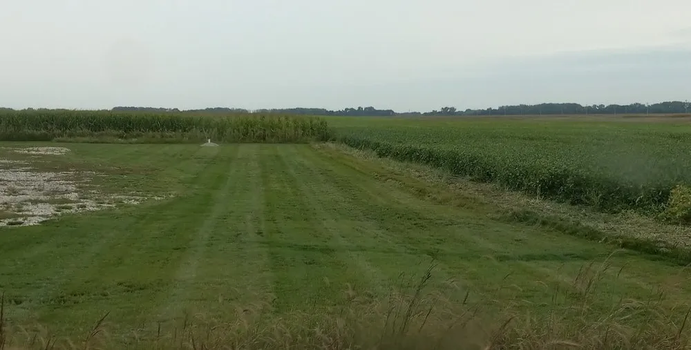 Affordable yard maintenance for residential properties across Cylinder, IA - Morris Mowing