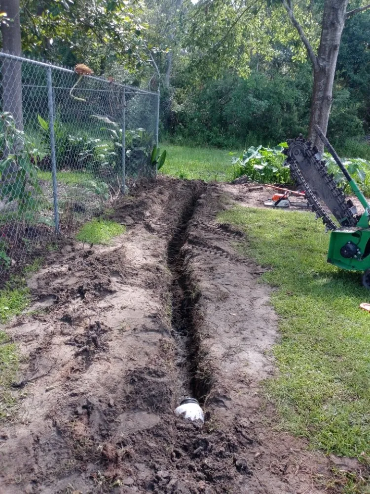 Expert lawn care service experts serving Gulfport, MS - Morrissette's Custom Concepts