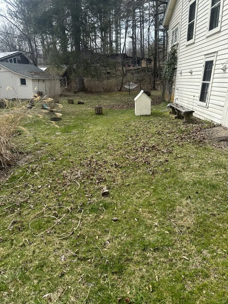 Reliable lawn mowing service experts serving Woodstock, NY - Mortimer’s Mowers