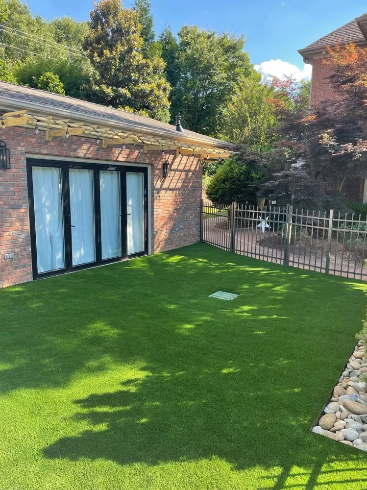 Affordable yard cleanup service in Pauline, SC - MO's Lawn Care and Landscaping