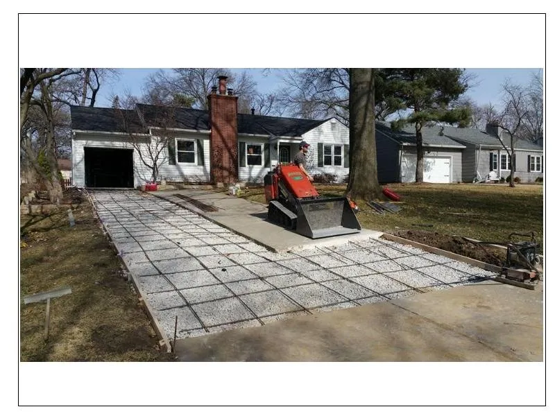 Trusted lawn care service in Olathe, KS - Moser Lawn & Landscape