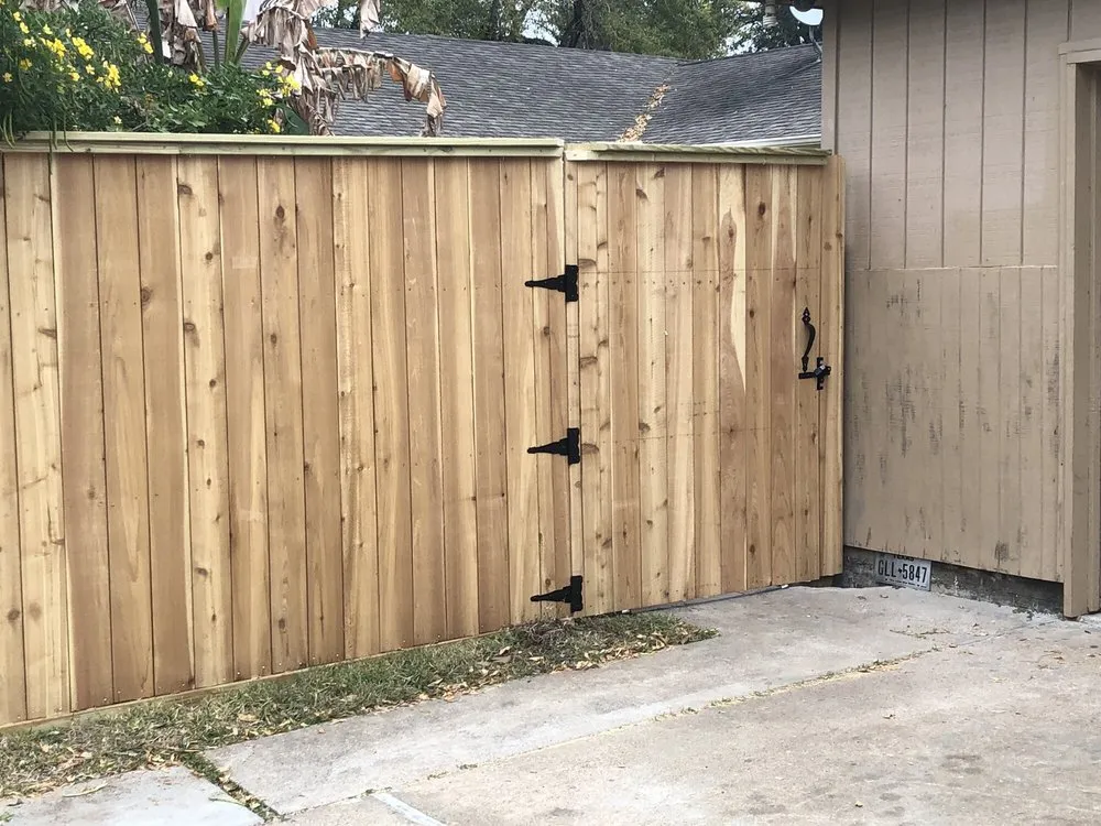 Custom landscape installation in Houston, TX by Moses Pool, Spa & Landscaping