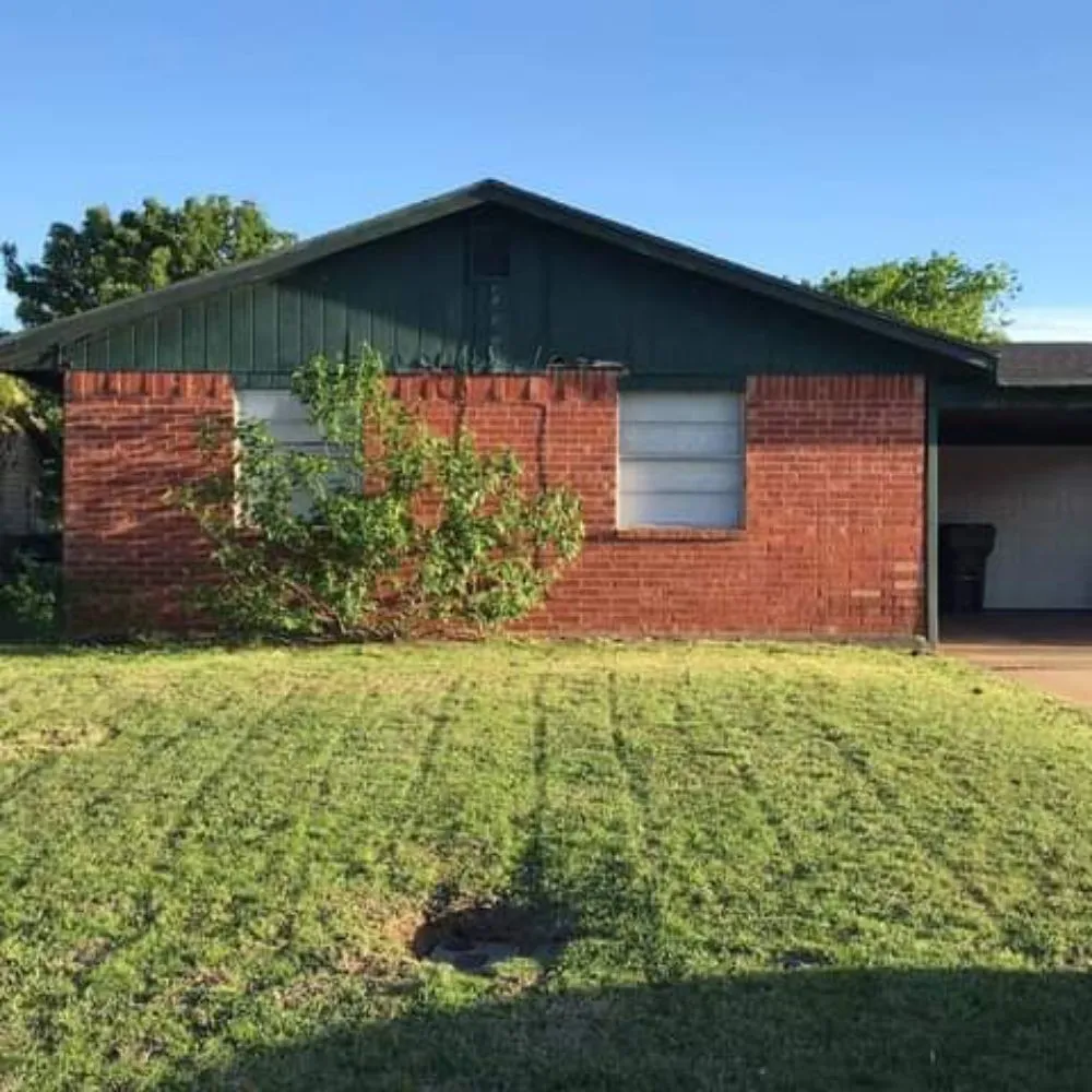 Affordable landscaping services in Lawton, OK by Mosley Mows