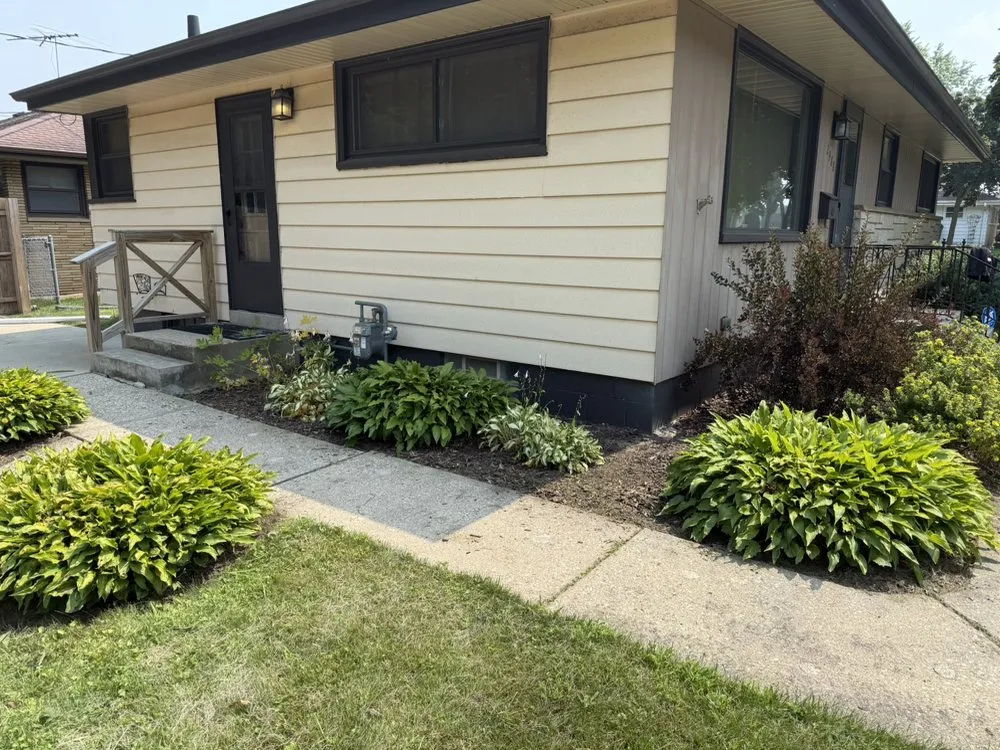 Local lawn mowing service in Wauwatosa, WI - Moss & Petal Lawn Care