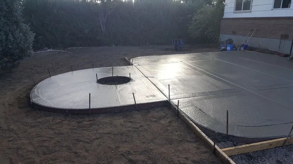 Professional yard cleanup service for beautiful yards across Fernley, NV - Moss & Sons Landscaping