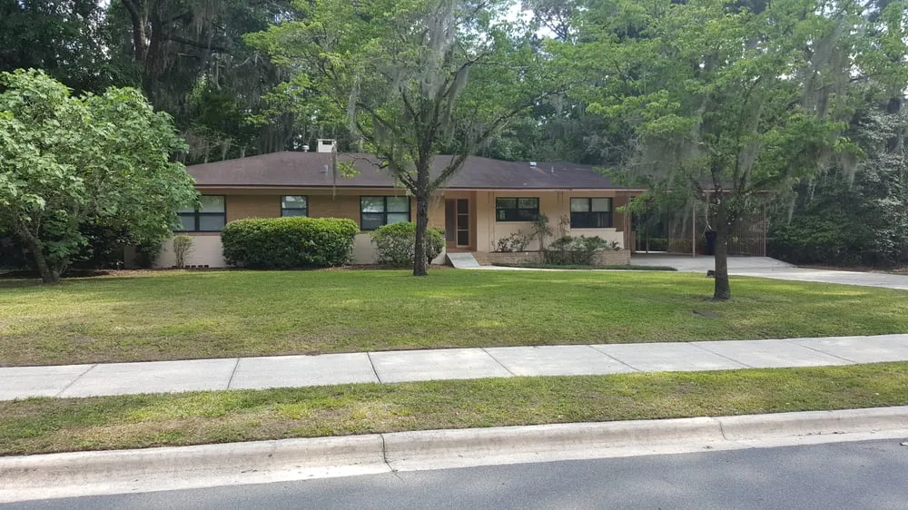 Affordable landscaping services for residential properties across Archer, FL - Moss Lawn Care