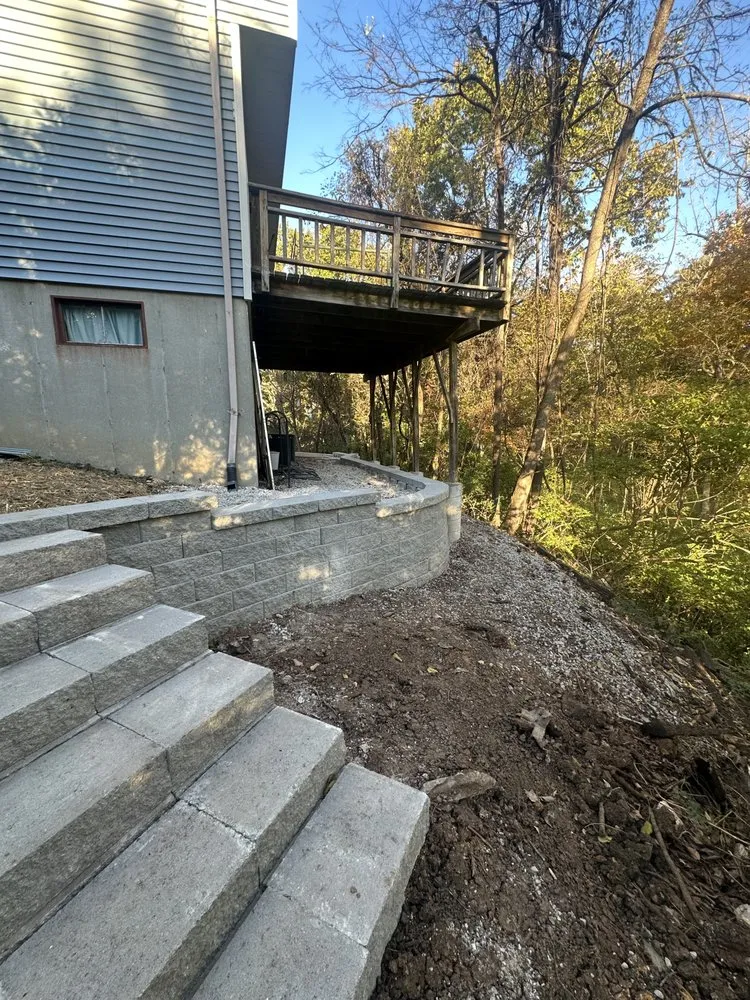 Professional landscaping services experts serving Barnhart, MO - Moss Lawn Care