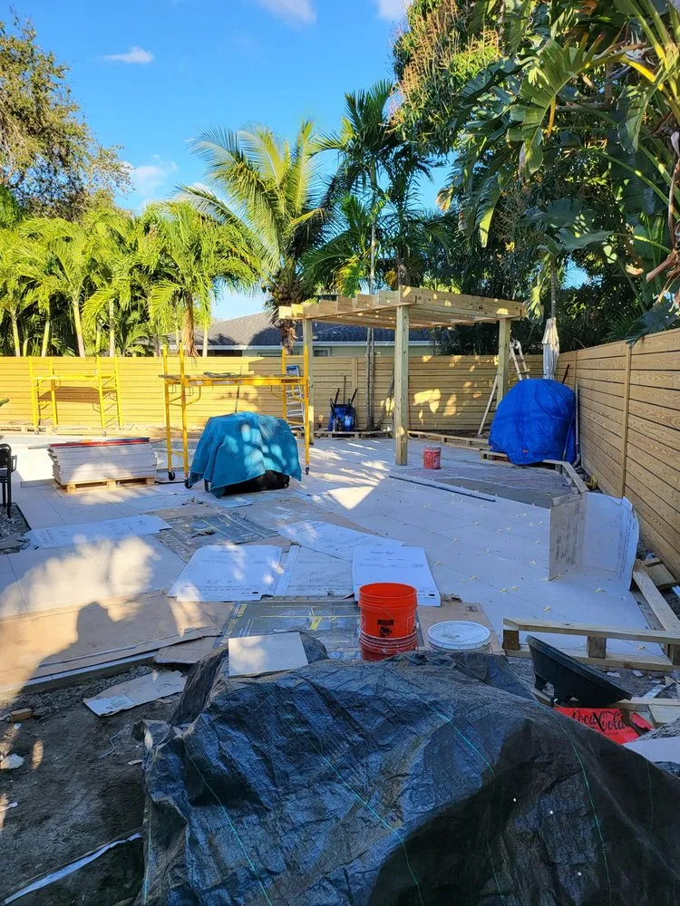 Affordable lawn care service for beautiful yards across Weston, FL - Mota Design