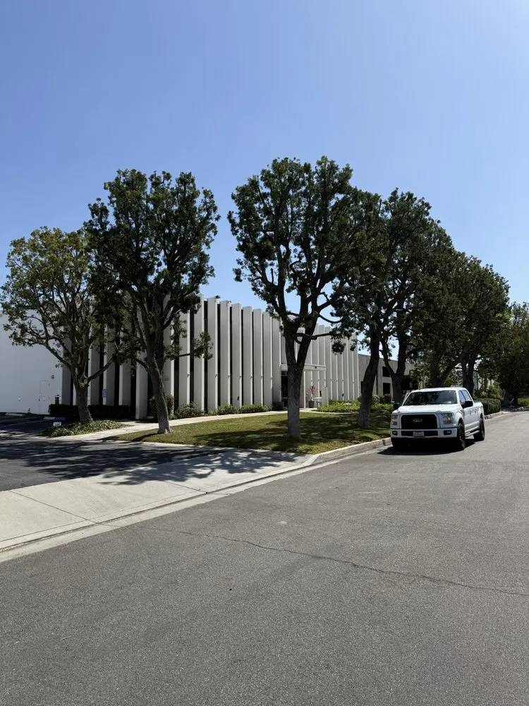 Professional residential landscaping experts serving Santa Ana, CA - Motas Builders & Landscapes