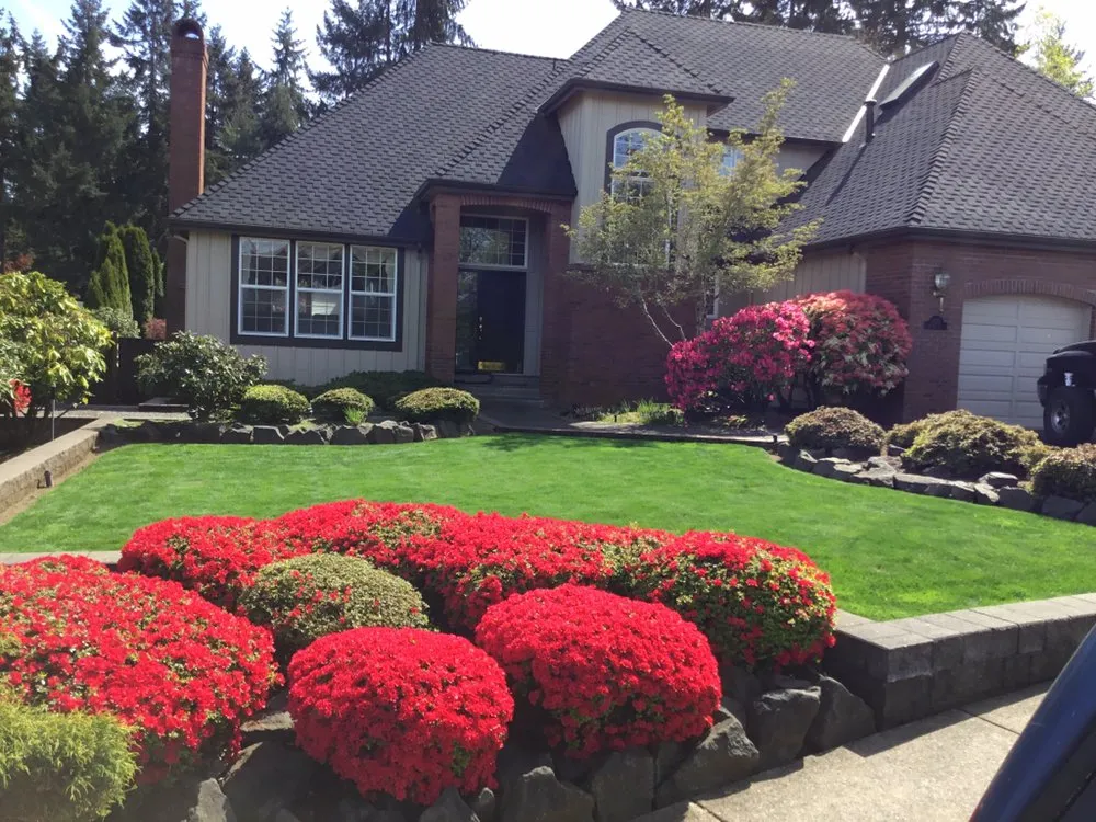 Expert residential landscaping in Eugene, OR by Mother Lode Landscape and Maintenace