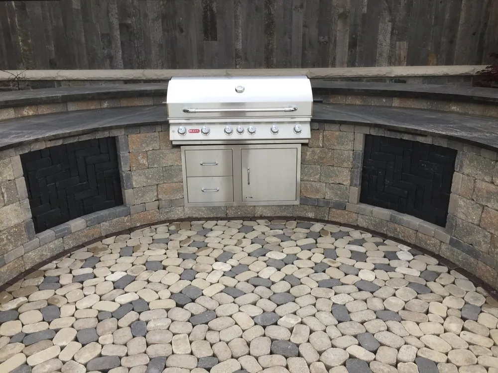 Reliable yard maintenance experts serving Bloomington, IN - Mother Nature Landscaping