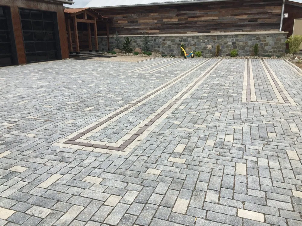 Trusted lawn care service experts serving Bloomington, IN - Mother Nature Landscaping