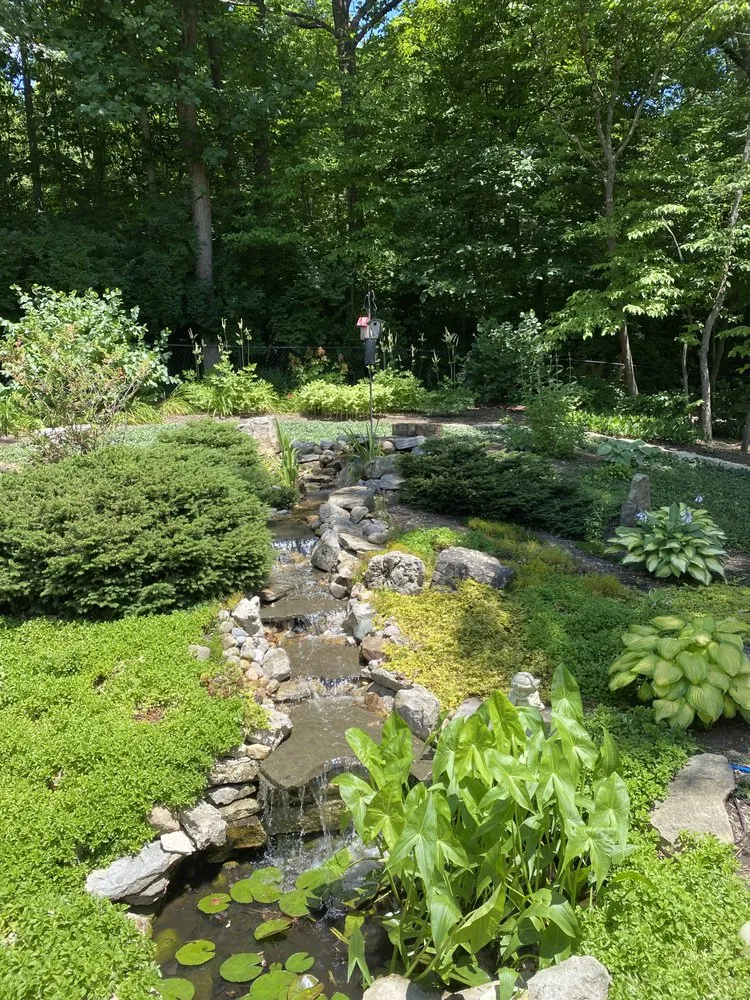 Top-rated yard maintenance in Bloomington, IN by Mother Nature Landscaping
