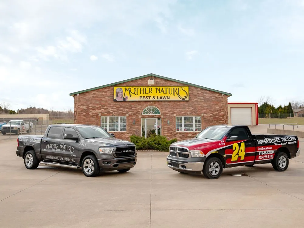 Local yard cleanup service experts serving Oklahoma City, OK - Mother Nature's Pest & Lawn