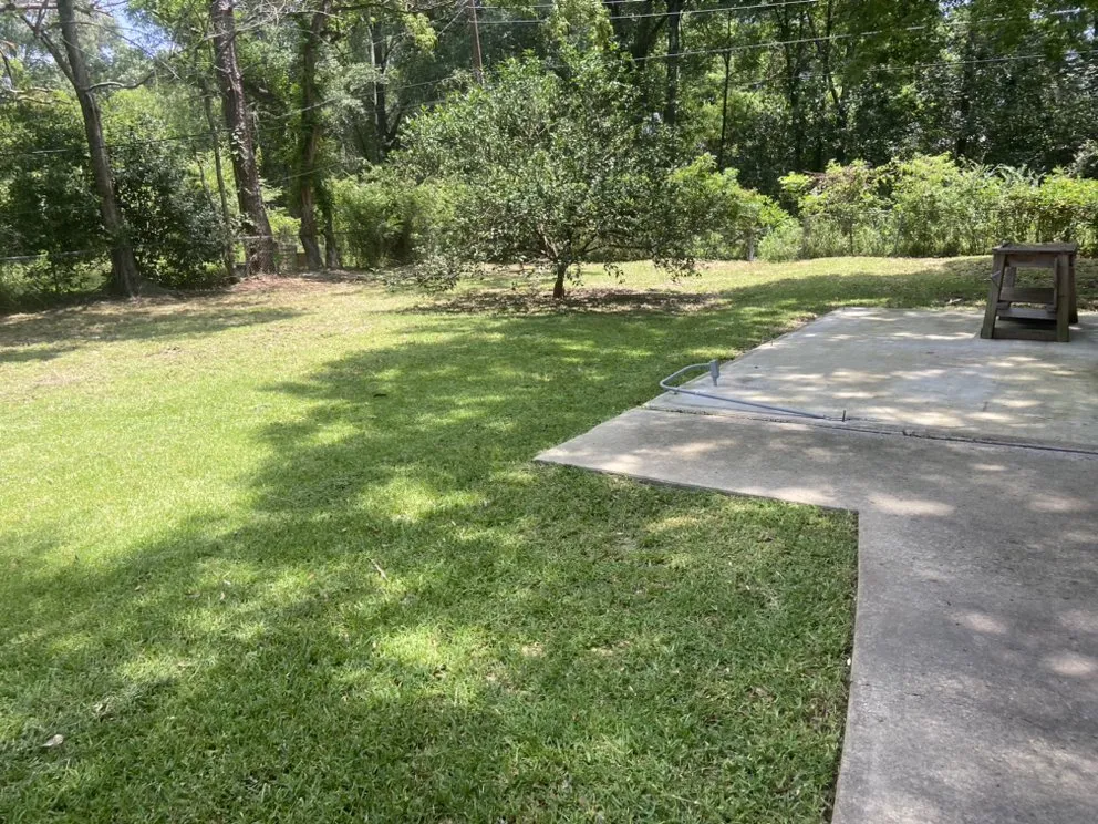 Professional landscape design in Baton Rouge, LA by Motion Lawn Services