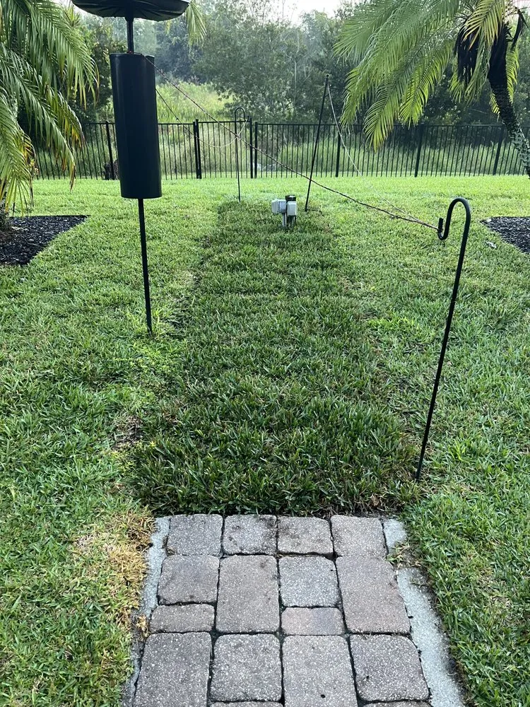 Reliable yard maintenance for outdoor upgrades in Orlando, FL by Motivated Lawn Service