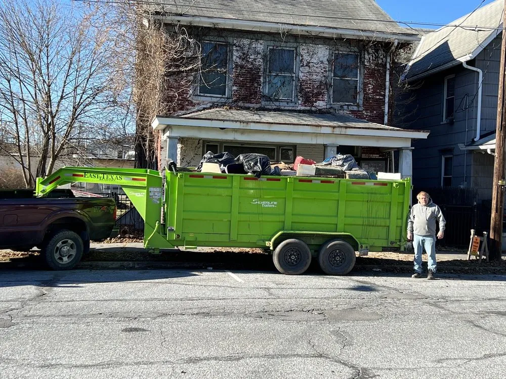 Custom yard maintenance experts serving Lehighton, PA - Motolas Landscaping and Junk Hauling