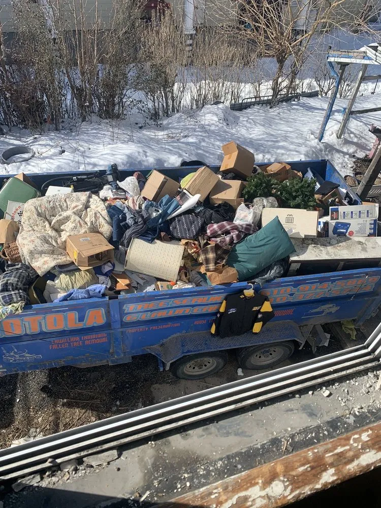 Top-rated yard maintenance for beautiful yards in Lehighton, PA by Motolas Landscaping and Junk Hauling