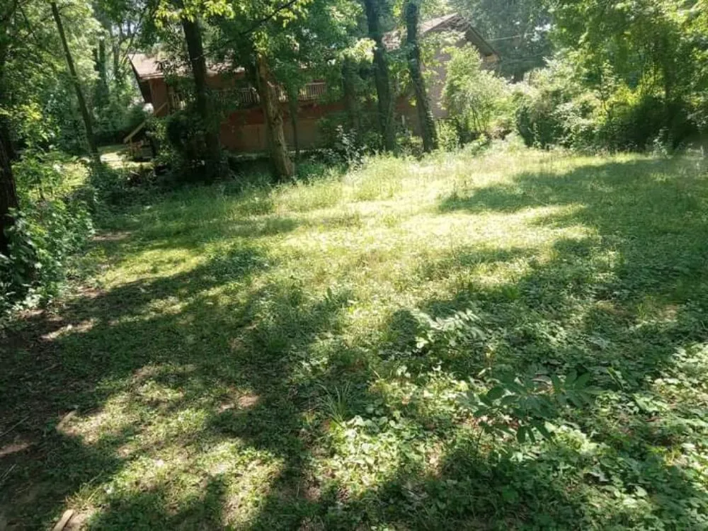 Reliable outdoor landscaping in Memphis, TN - Motons Lawn Services & Landscaping