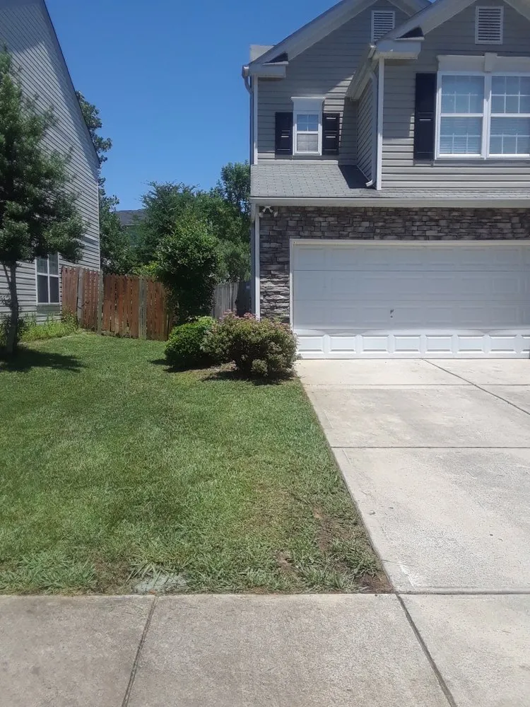 Reliable outdoor landscaping in Charlotte, NC by Mo&Trev Lawn Care Services