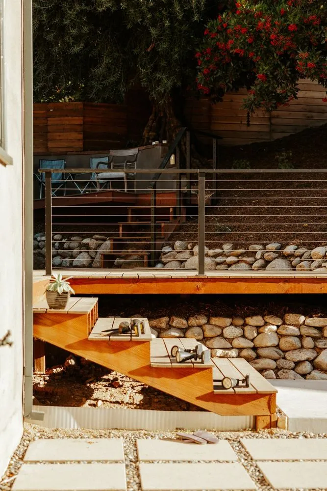 Trusted yard cleanup service experts serving Pasadena, CA - Mott Restoration