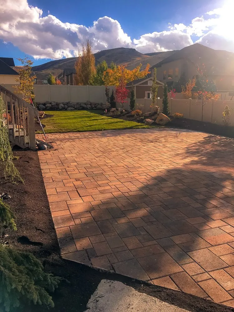 Local landscaping services experts serving Sandy, UT - Mott's Landscaping and Maintenance