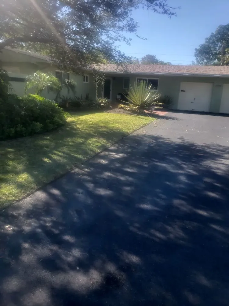 Affordable outdoor landscaping for year-round maintenance across Pompano Beach, FL - Mott's Landscaping and Tree service