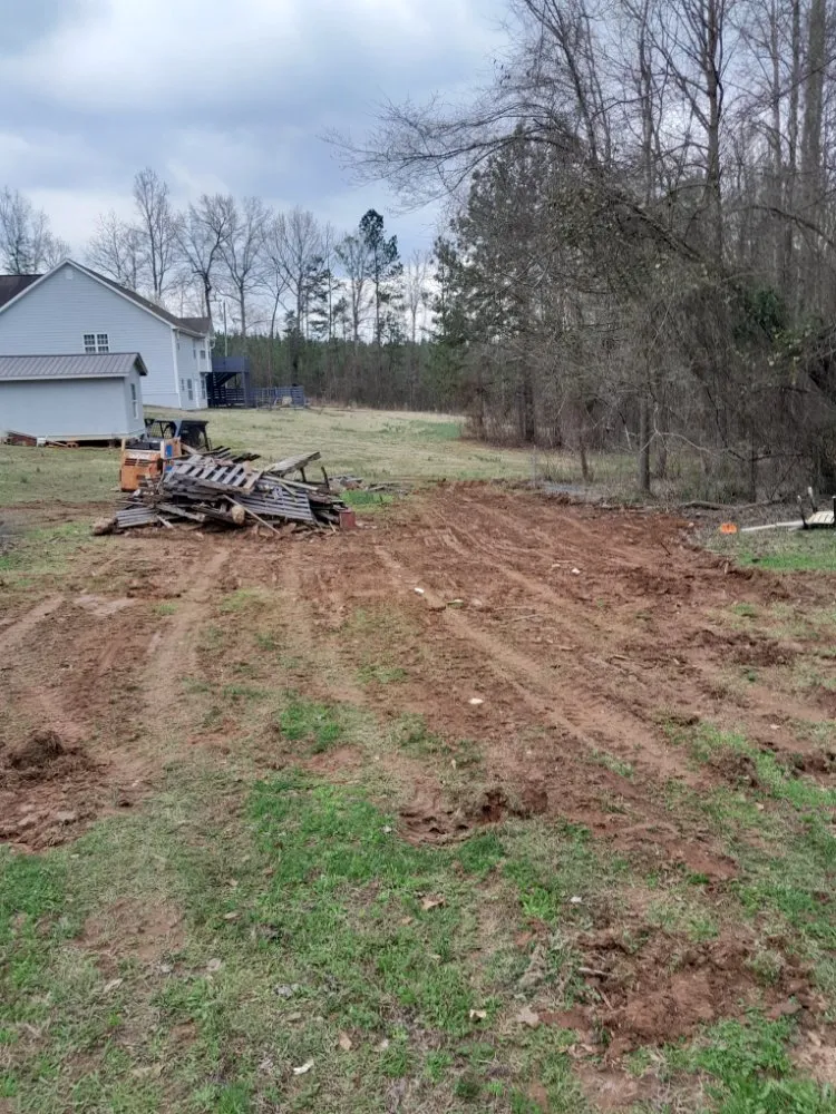 Reliable lawn care service in Temple, GA by Mountain Brook Grading