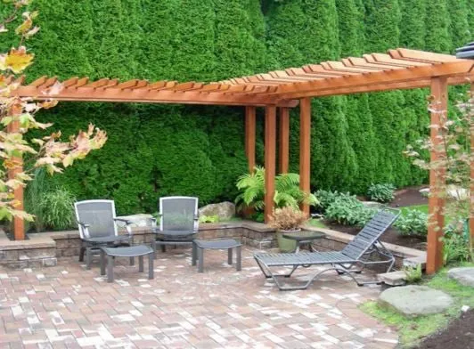 Reliable lawn care service in Mountain Brook, AL by Mountain Brook Landscaping