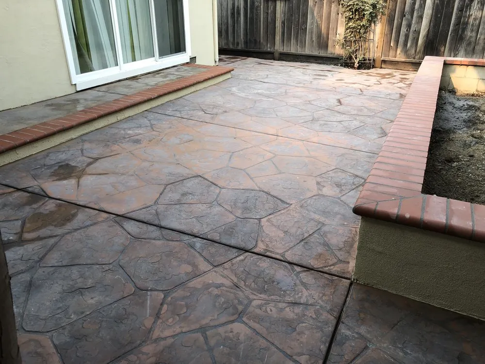 Professional yard maintenance in San Leandro, CA - Mountain Concrete