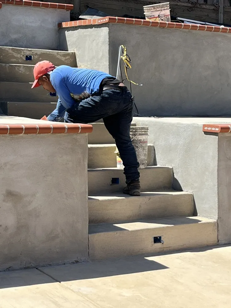 Affordable lawn mowing service experts serving San Leandro, CA - Mountain Concrete