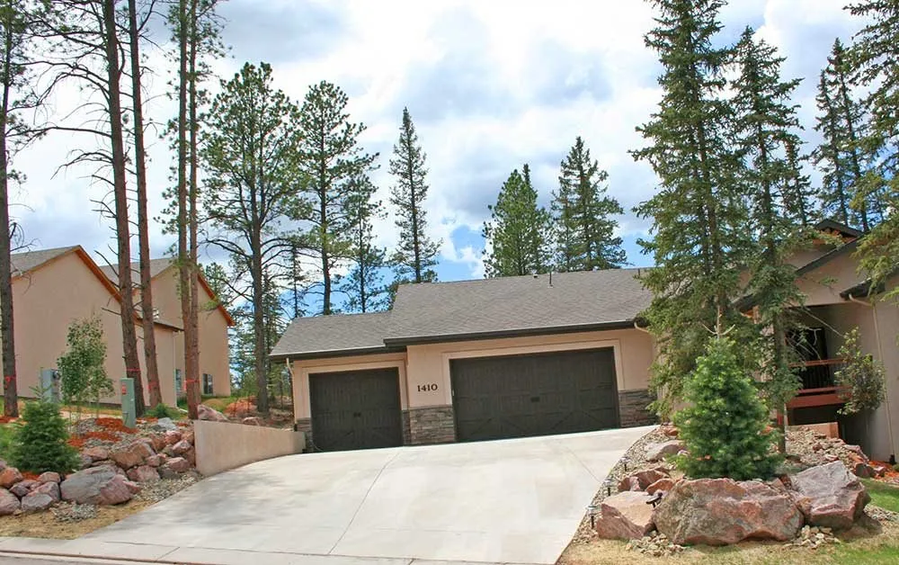 Professional landscaping services experts serving Woodland Park, CO - Mountain High Creations
